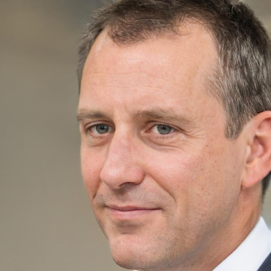 Thomas Kerschbaumer, Senior Kreditanalyst